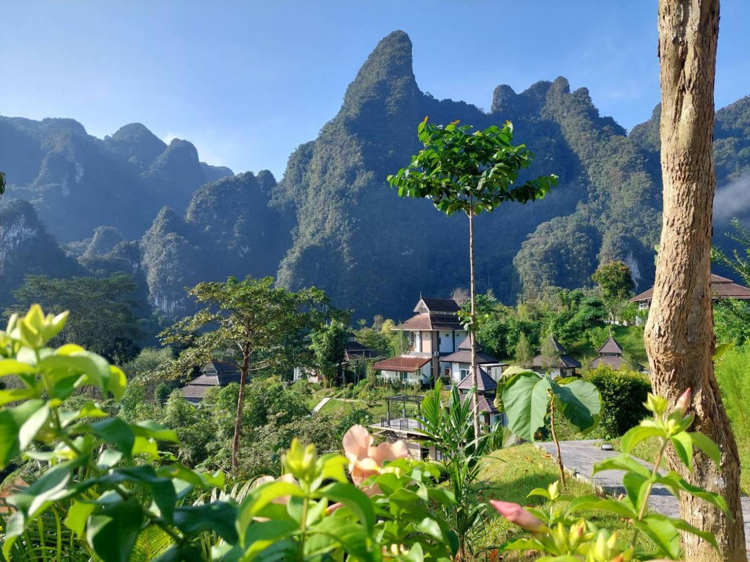 Magical Mountain View Resort Khao Sok National Park Buitenkant foto